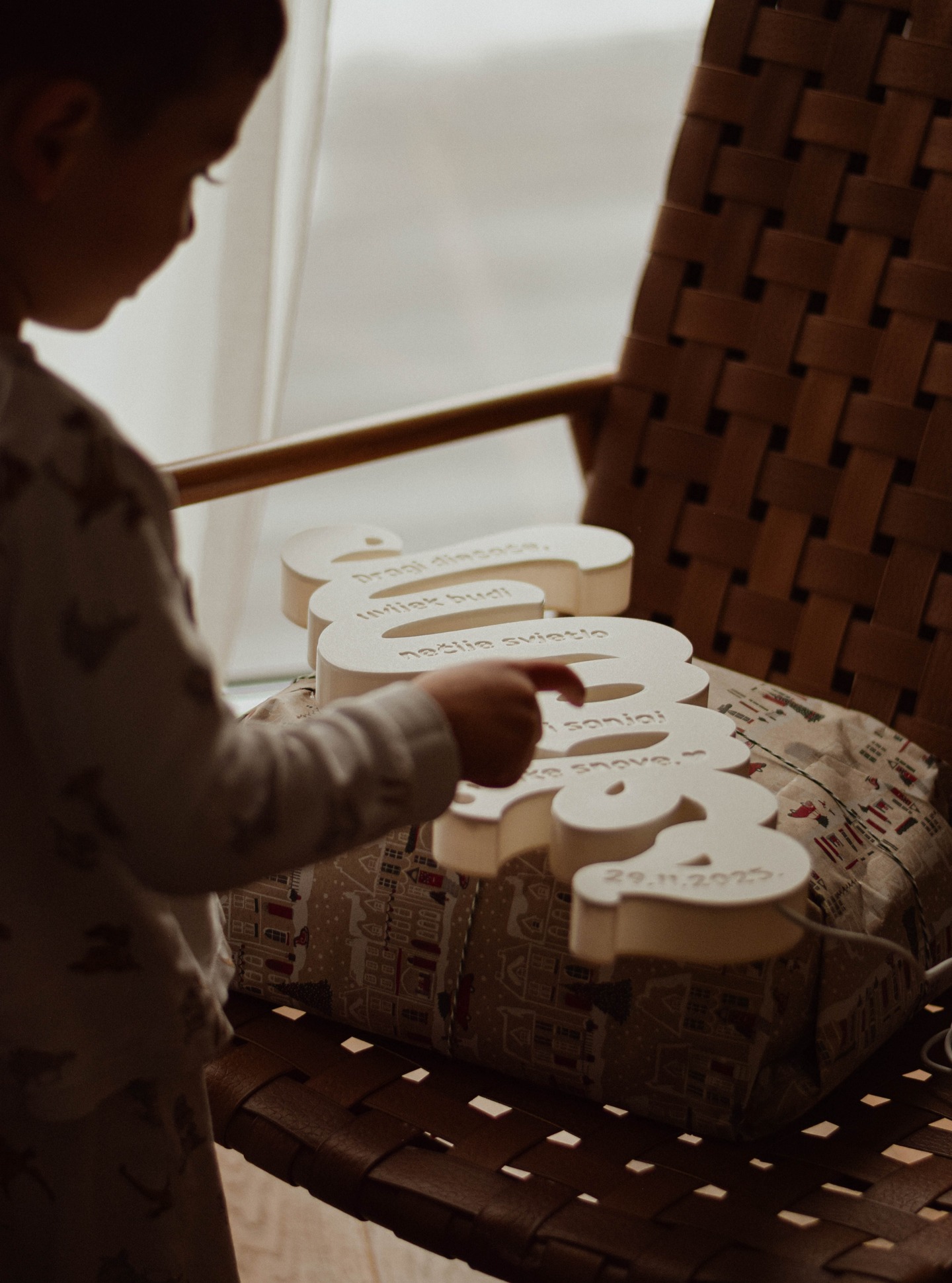 Maks u svom najslađem svjetlu. ✨
Ne mora ni biti upaljena da bi se osjetila ljubav, zar ne? 🤍

#perla #personaliziranalampa #lampasimenom #poklonzadijete #poklonzarođenje #poklonzarođendan #svjetlodjetinjstva #svjetloljubavi #tvojasvjetlosnapriča