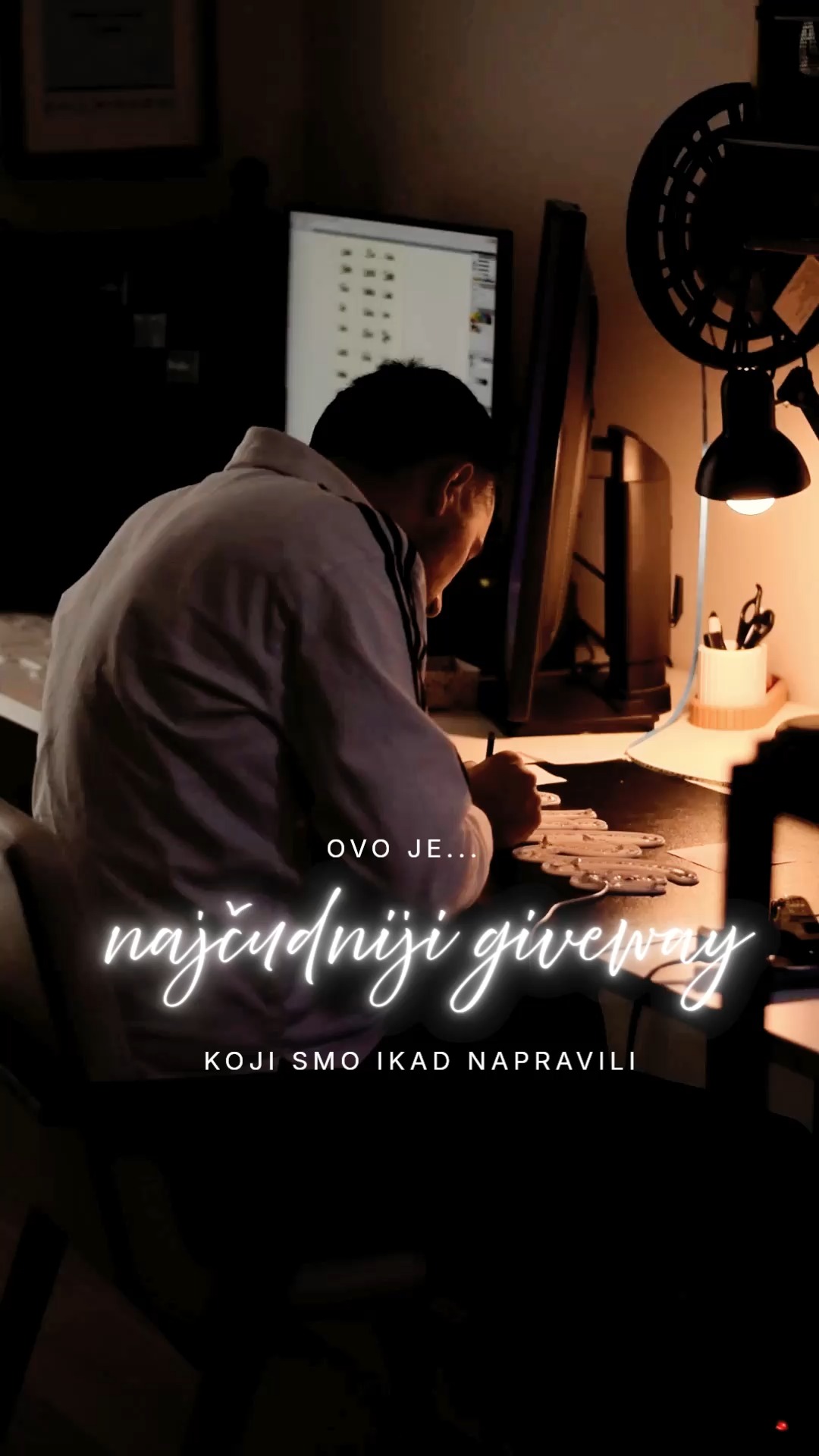 Nismo sigurni je li ovo pametna ideja… ali evo! 😉

Zadatak je jednostavan👇
👉Tko prvi pogodi točan broj LED svjetala u ovoj lampi - osvaja Perla lampu po želji! 

Pravila?
❤️ Lajkaj objavu.
🎯Pogodi točan broj (u komentaru).
🏷️ Uz svaki pokušaj tagiraj barem jednu osobu.
🖐️ Do 5 pokušaja dnevno.
👥 I zaprati ako još nisi.

👉 Bonus: sheraj u DM ili na story - nije uvjet, ali broji se kao dobro djelo. 🙂

Do kada pogađamo?
📆 do ponedjeljka, 30.03. u 21h.🙂
Ako do tada nitko ne pogodi - biramo onoga tko je prvi bio najbliže točnom odgovoru. 

Pobjednika ili pobjednicu objavit ćemo putem storija. 

SRETNOOO! 🤞