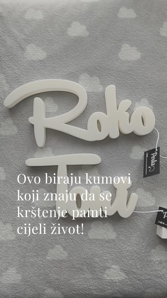 Kad si kum malom Roku na krštenju… i znaš da Roko ima i brata. 😄
I onda se dogodi ona klasična misao: “ok, ne možemo doći tamo i samo jednom djetetu nešto donijeti… to nije ni moralno.” 😏

Da su htjeli “nešto prigodno za krštenje”, mogli su. I sve te lijepe sitnice - robica, dekica, plišanac…- nose svoju toplinu i svoju simboliku. 
Ali ovi kumovi su birali malo drugačije. 🤍

Birali su poklon koji dijete neće prerasti za par mjeseci, koji neće završiti zaboravljen u kutiji uspomena…nego onaj kojeg bi se rijetko tko sjetio, jer nije klasičan poklon za krštenje – a nosi možda i najljepšu simboliku koju možeš pokloniti - svjetlo.✨

Zato su ovi kumovi s posebnom pažnjom odabrali poklon za oba brata. Za Roka - nježna lampa, njegovo prvo svjetlo koje tek počinje pratiti djetinjstvo. A za Tonija - lampa na daljinski, jer on je ipak veliki braco i naravno da veliki braco ne dobiva “isto kao mali”. 😄

I tu prestaje priča o poklonu… i počinje priča o svjetlu koje ostaje - u sobi, u večerima i u uspomenama koje tek dolaze. 🤍✨

Ako si uskoro kum ili kuma na krštenju… razmisli o poklonu koji nije klasičan - ali se zato ne zaboravlja. 🤍✨
Mi imamo dojave da mame baš ovakve pamte. 😉

Posjeti link u opisu profila za tvoju lampu. 💡